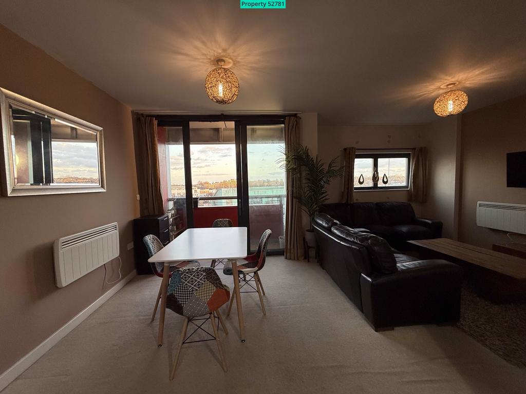 Lounge 3