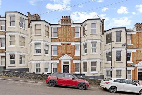undefined, Birkbeck Mansions, Hornsey N8