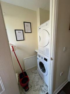 4 bedroom terraced house to rent, Wright Way, Bristol BS16