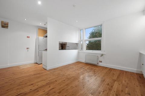 1 bedroom flat to rent, Grange Park, Ealing