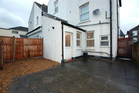 undefined, Bloomfield Road, BROMLEY, BR2
