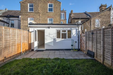 3 bedroom ground floor flat for sale, Portland Road, London SE25
