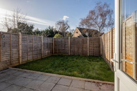 3 bedroom ground floor flat for sale, Portland Road, London SE25