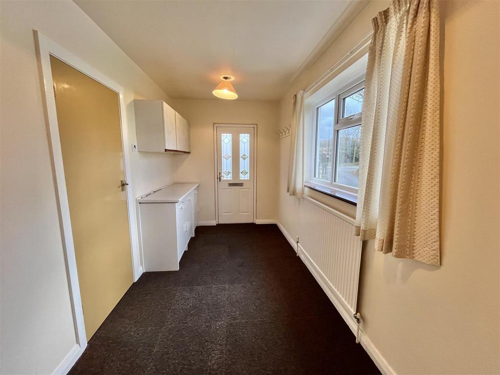Utility Room/Study