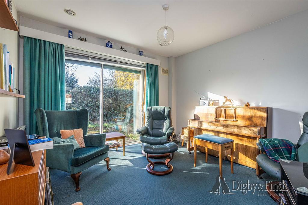 Dining / Day Room