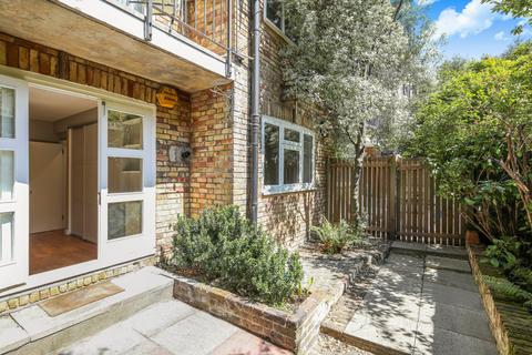 undefined, Gloucester Terrace, Bayswater, London