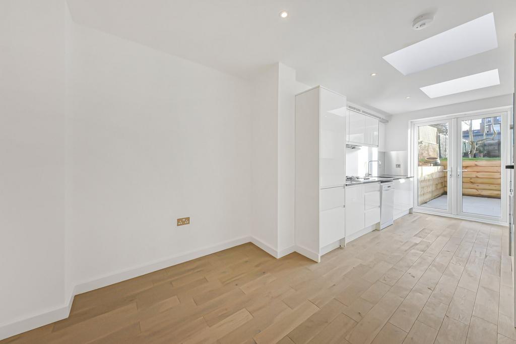Reception/Kitchen