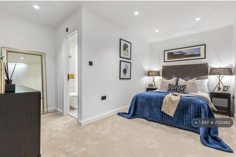 2 bedroom bungalow to rent, Grove End House, London, NW8