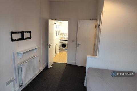 undefined, Woodborough Road, Nottingham, NG3