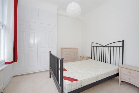 2 bedroom apartment to rent, Trinity Road, London, SW17