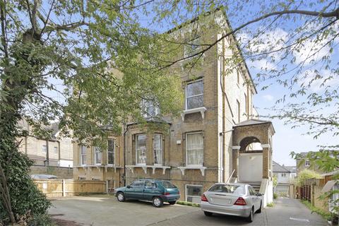 2 bedroom apartment to rent, Trinity Road, London, SW17