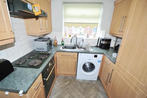 2 bedroom bungalow for sale, 33 Sunningdale Drive M44 6NJ