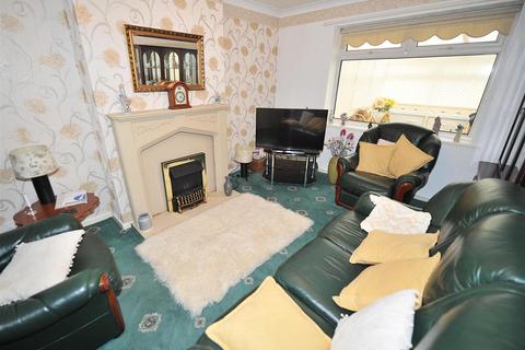 2 bedroom bungalow for sale, 33 Sunningdale Drive M44 6NJ
