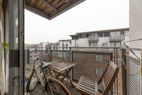 1 bedroom flat to rent, Deals Gateway, London SE13