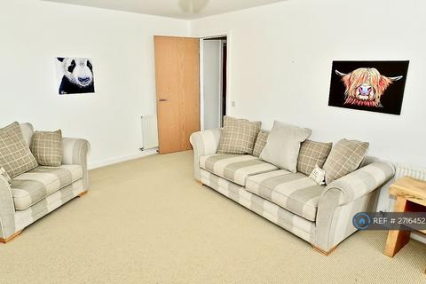 2 bedroom flat to rent, Richmond Park Gardens, Glasgow, G5