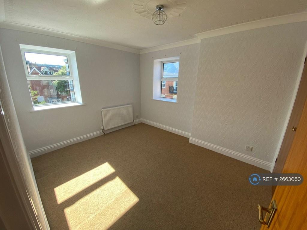 Spacious Bedroom