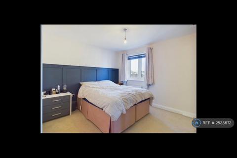 undefined, Quercetum Close, Aylesbury, HP19