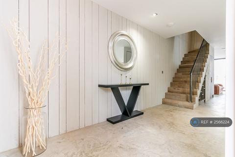 undefined, Foundry Row, Surbiton, KT6