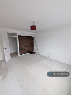 2 bedroom flat to rent, Ashton Court, Poole, BH13