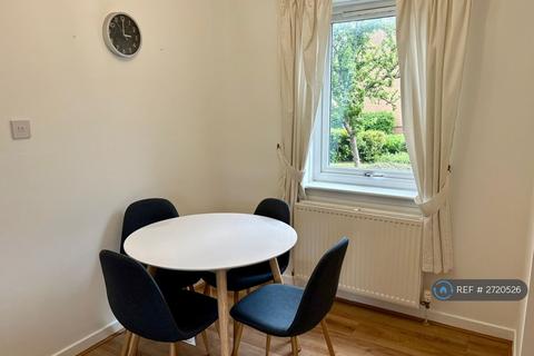 undefined, South Gyle Wynd, Edinburgh, EH12