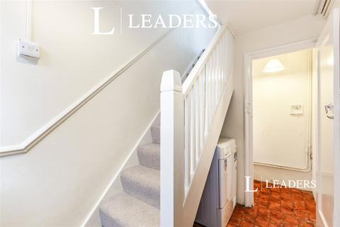 1 bedroom flat to rent, Sidney Road, Walton-on-Thames, KT12