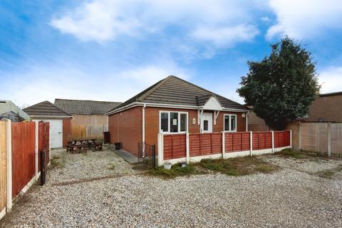 2 bedroom bungalow for sale, 5 Jenard Court, Holywell, Flintshire CH8 7SL