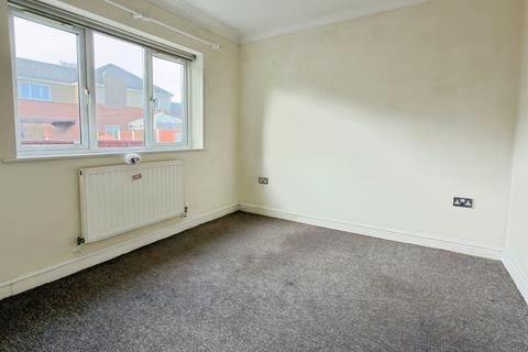 2 bedroom bungalow for sale, 5 Jenard Court, Holywell, Flintshire CH8 7SL
