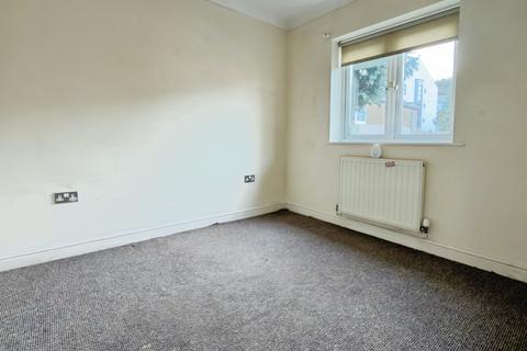 2 bedroom bungalow for sale, 5 Jenard Court, Holywell, Flintshire CH8 7SL