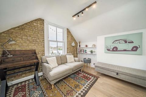 undefined, Beverley Road, London W4