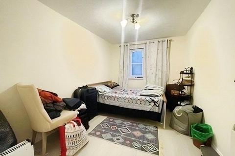 2 bedroom flat for sale, Exeter Close, Hertfordshire WD24