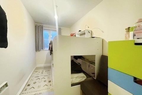 2 bedroom flat for sale, Exeter Close, Hertfordshire WD24