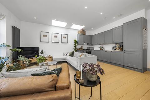 undefined, 6 West Hill, London, SW18