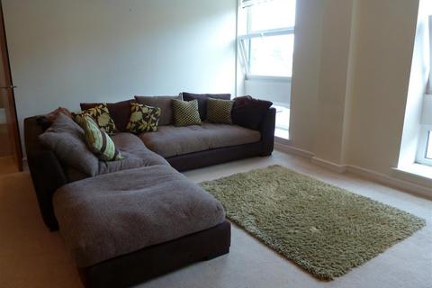 2 bedroom apartment to rent, The Space, Clarendon Avenue