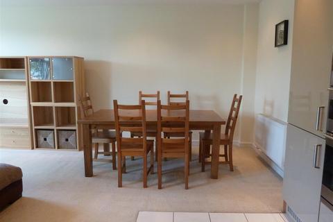 2 bedroom apartment to rent, The Space, Clarendon Avenue