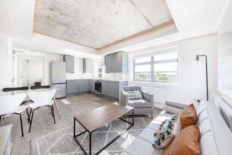undefined, Watson Studios, Wimbledon