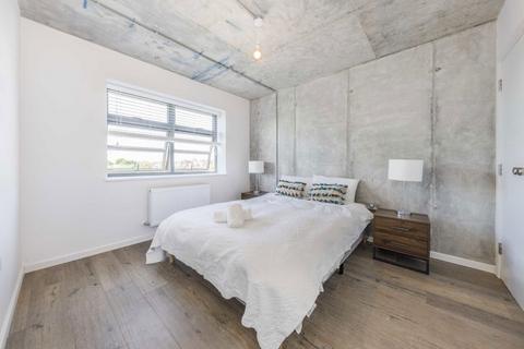 undefined, Watson Studios, Wimbledon