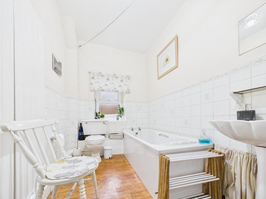 Ground Floor Bathroom