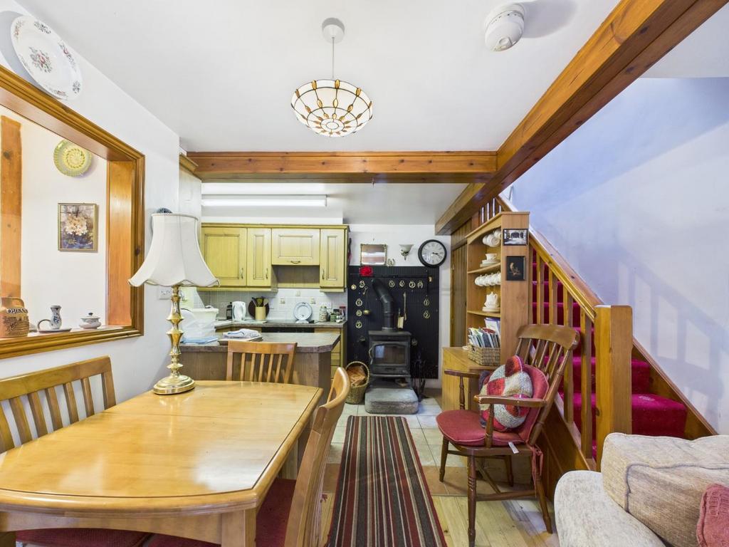 Open Plan Kitchen / Living Room