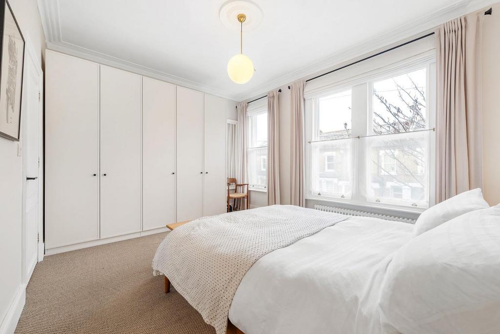 Prinicpal Bedroom (3).JPG