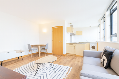 undefined, Plough Road, London SW11