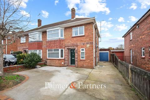 Magazine Farm Way, Prettygate, Colchester, Essex, CO3