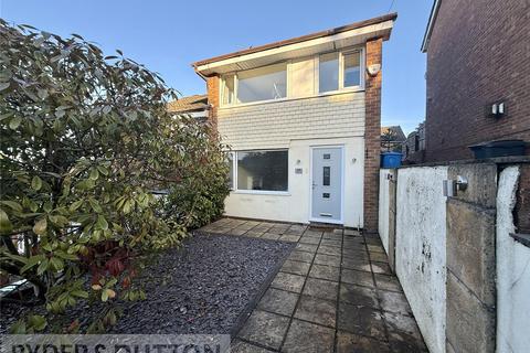 3 bedroom townhouse to rent, Park Crescent, Chadderton, Oldham, Greater Manchester, OL9