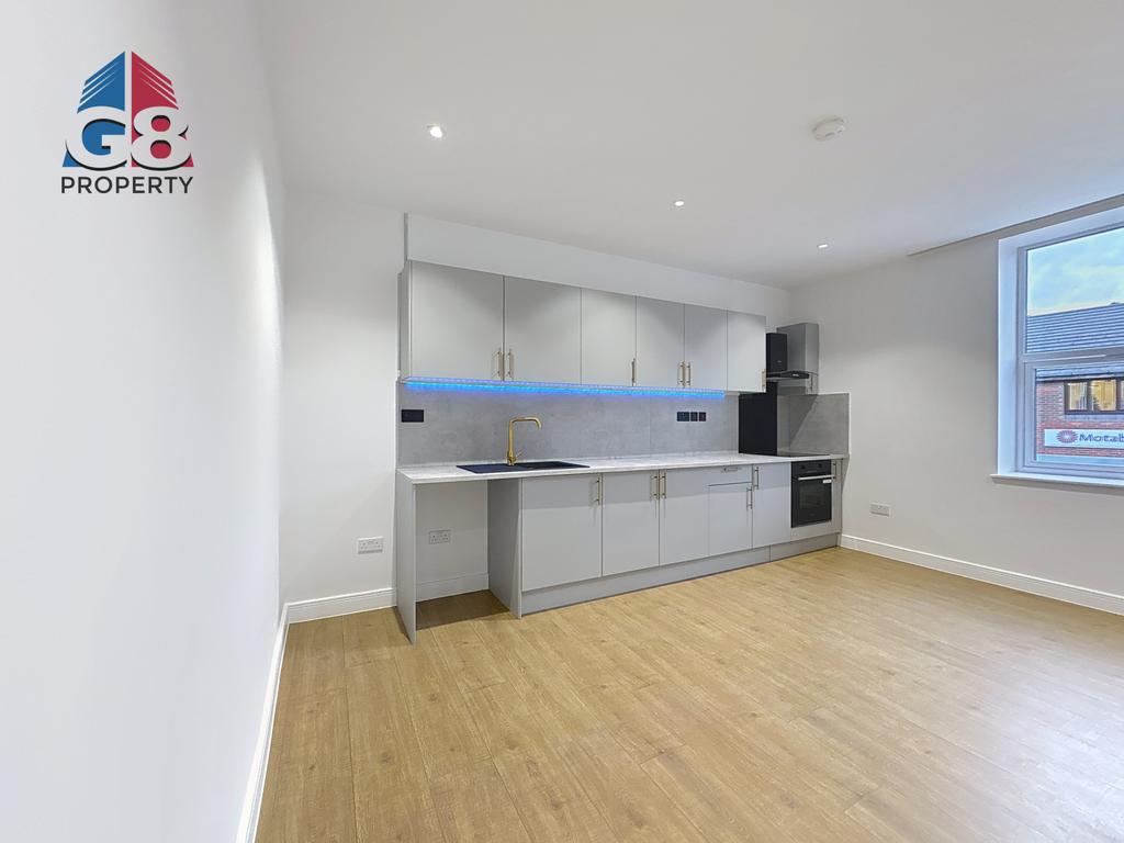 2 bed flat to rent Doncaster Road, Barnsley S70