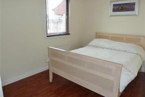undefined, Oliphant court, Stirling, FK8