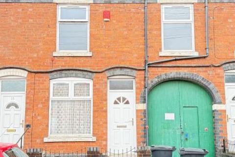 3 bedroom terraced house to rent, Malt Mill Lane, Halesowen B62