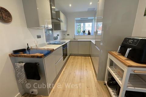 undefined, Quiet Waters Close, Angmering, West Sussex