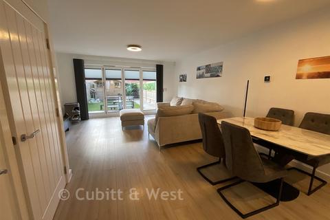 undefined, Quiet Waters Close, Angmering, West Sussex