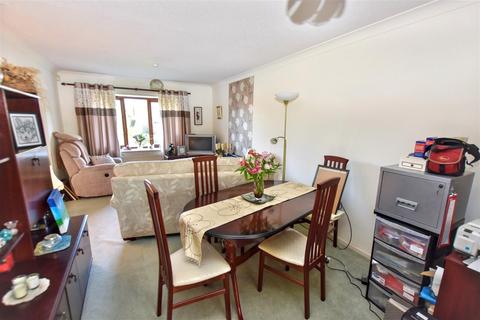 2 bedroom detached bungalow for sale, Merritts Way, Pool, Redruth