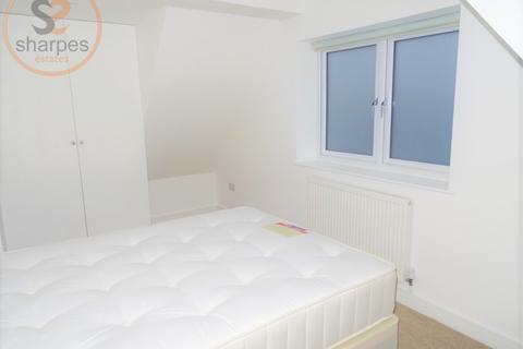 undefined, Haydons Road, London