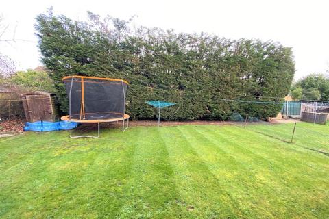 undefined, Hereward Green, Loughton, IG10